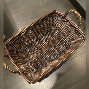 Woven basket